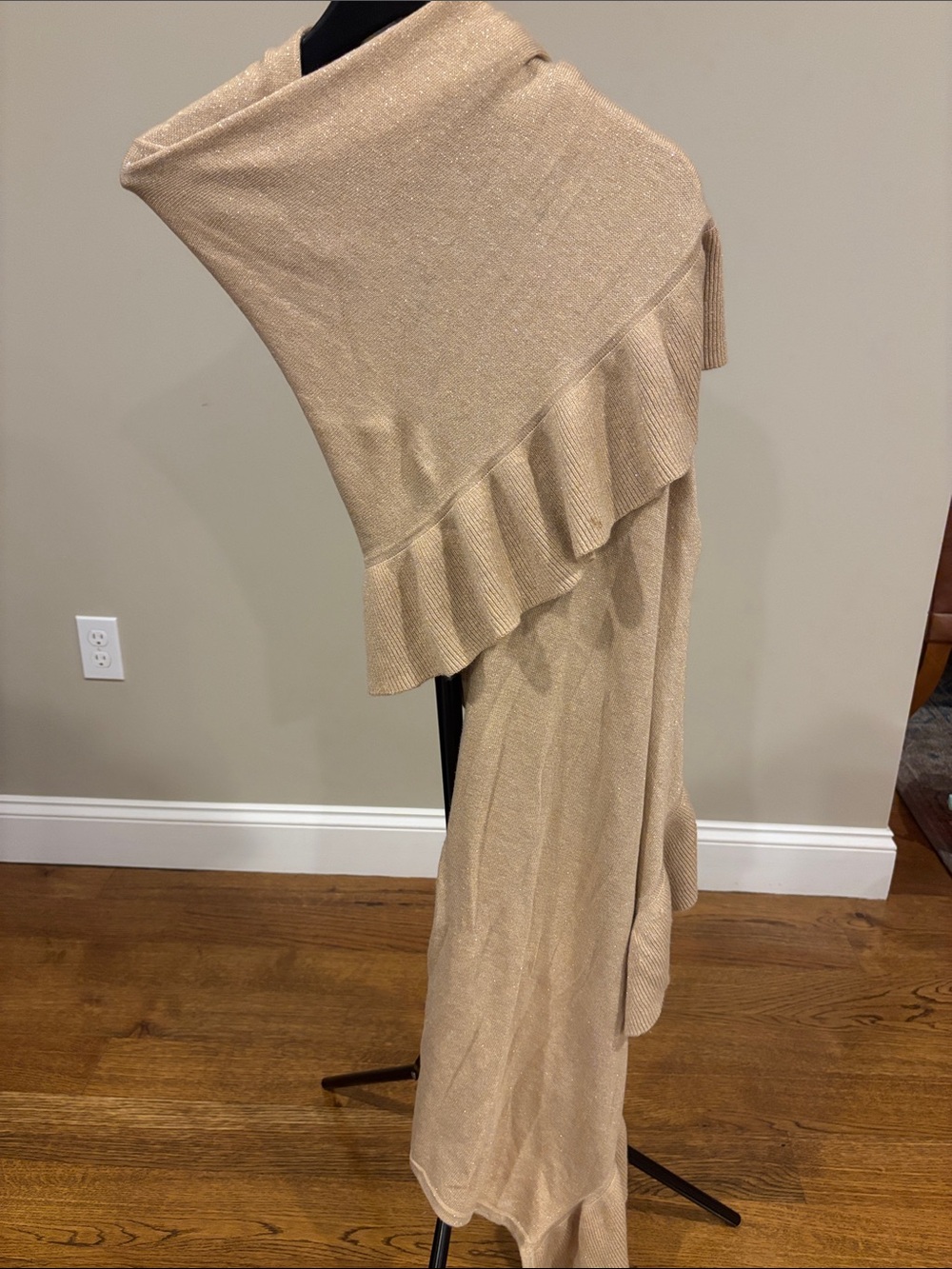 Lilly Pulitzer Metallic Beige Knit Shawl with Ruffle Edge